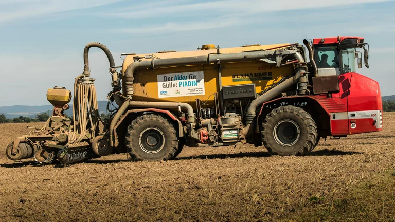 Como a Tecnologia Está Transformando a Agricultura Moderna