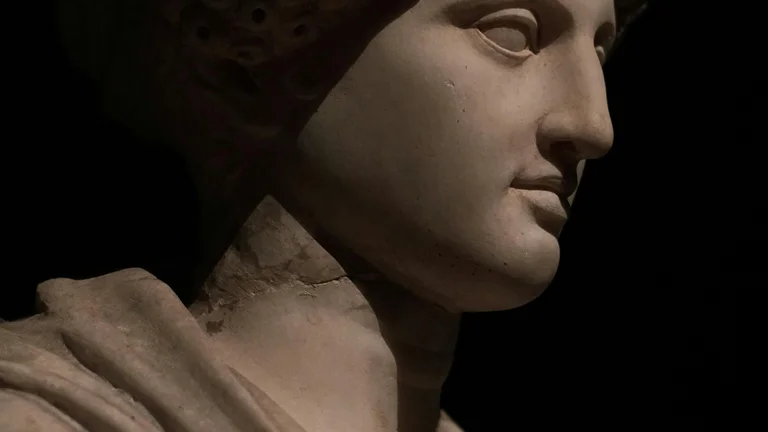 As Mais Belas Descobertas de Artefatos Antigos do Mundo