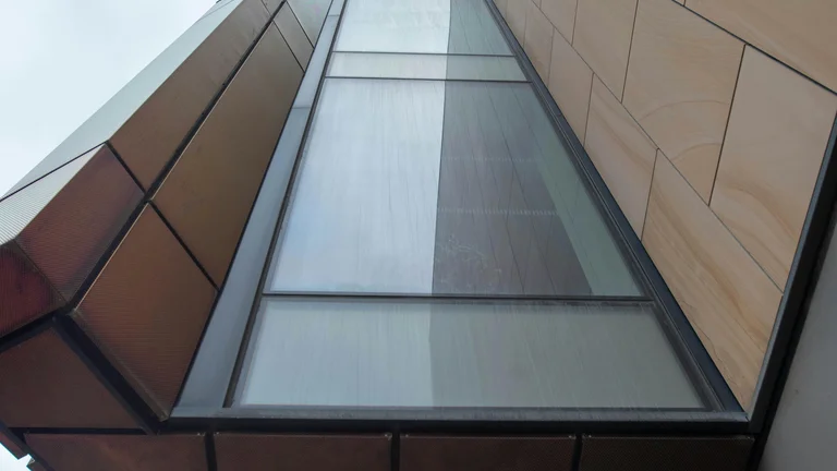 15 Estruturas Construídas Totalmente Subterrâneas Incríveis